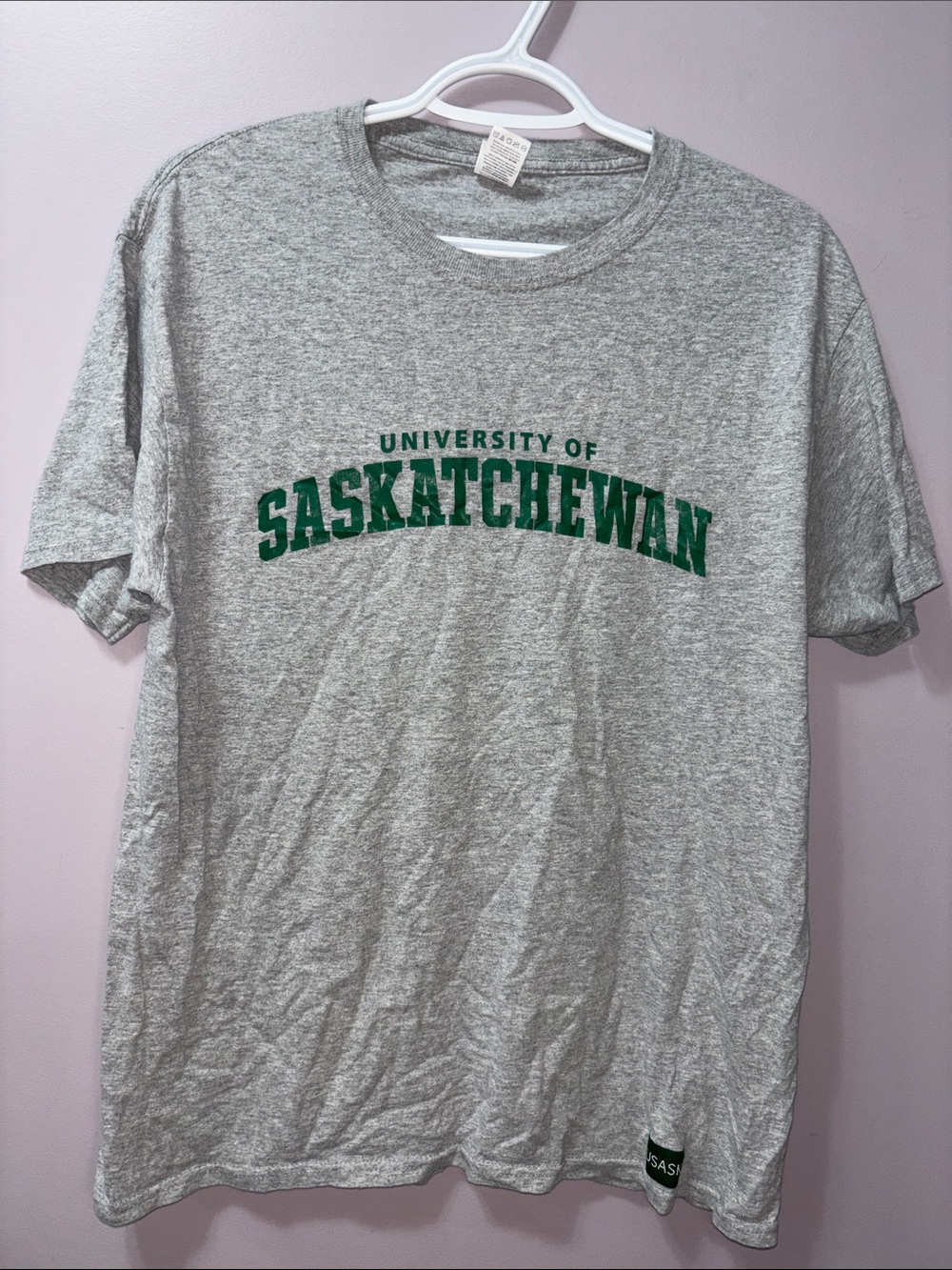 University of Saskatchewan Usask Gray Graphic T-Shirt Unisex Sz Medium